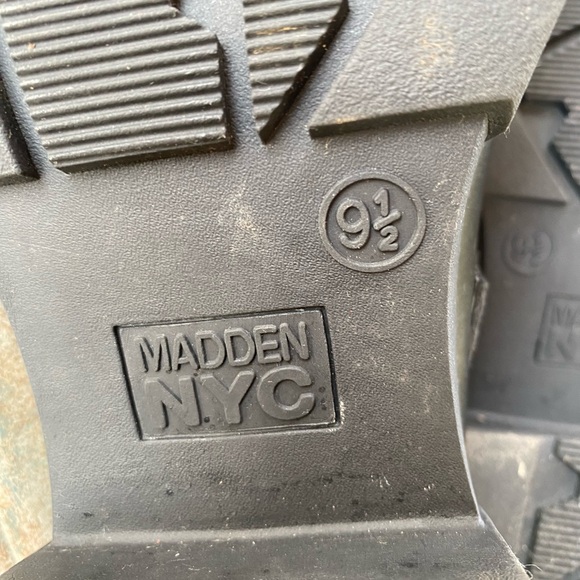 Madden NYC Chunky Heels size 9.5 - Picture 9 of 9